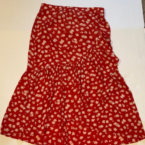 Madewell Dresses & Skirts - Madewell Red Floral A-Line Skirt